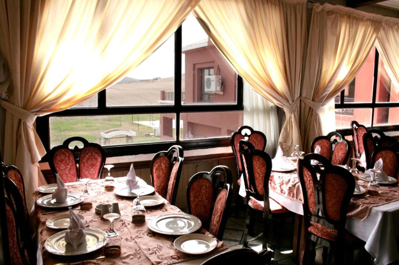 Amrouss Touristic Darmaroc Hotel Azrou Exterior photo